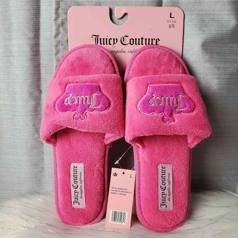 JUICY COUTURE pink crown slippers